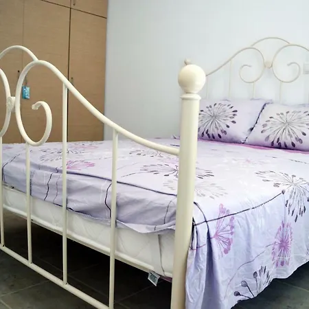 Molos Beach Maisonette With Com. Pool Apartment Molos (Paros)